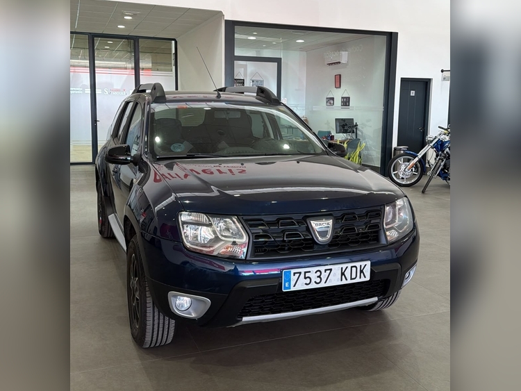 Dacia Duster SL Blackshadow dCi 110CV 4x2 EU6 foto 3